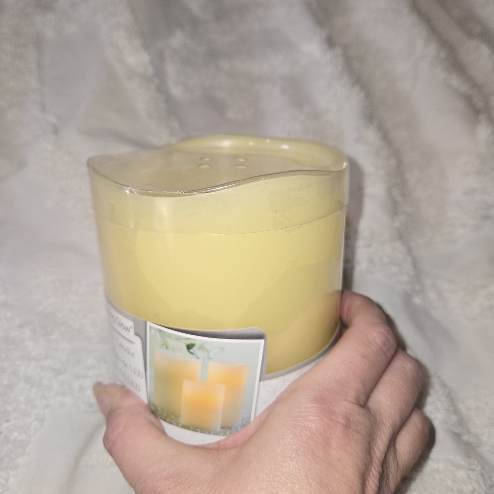 NWOT Gerson Everlasting Glow Flameless LED Candle Off White Vanilla Scented - Picture 3 of 11